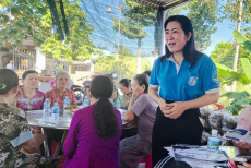 Women keep the 'rhythm of life' amidst the saline intrusion season in the Mekong Delta