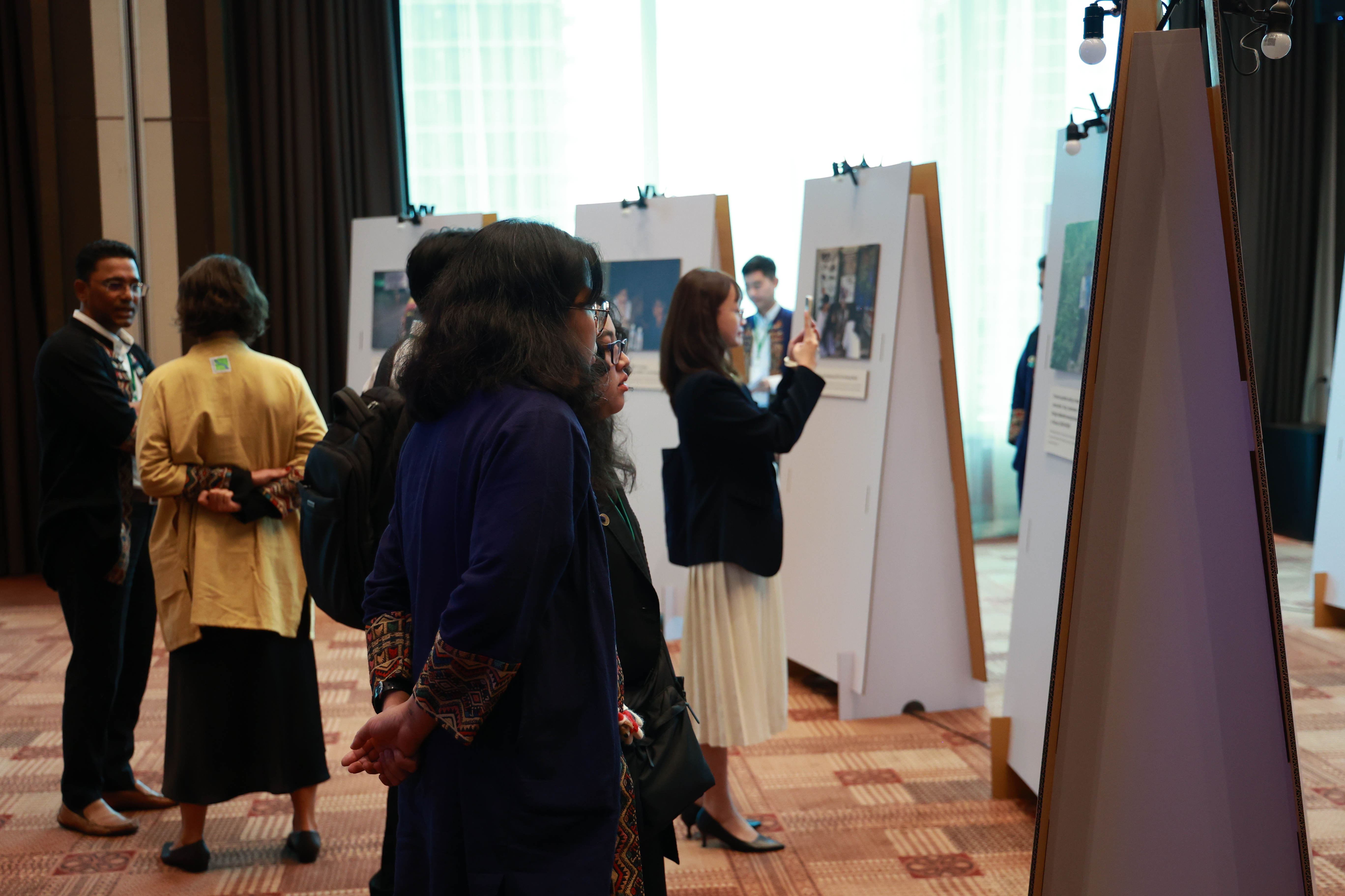 SUMERNET “20 stories of change” photo exhibition Photo: Wichai Juntavaro