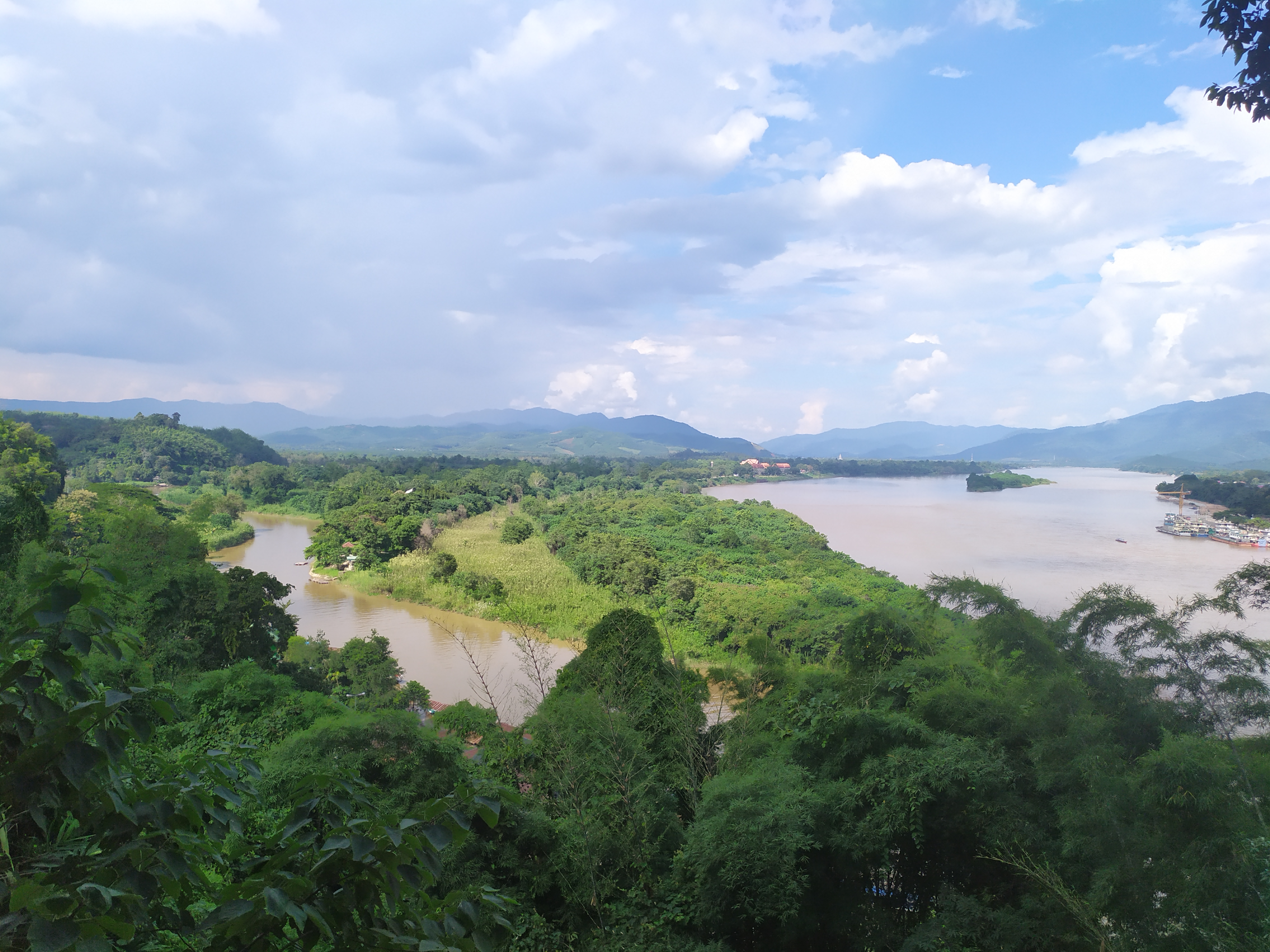 Calling for a change in the Mekong: Reflections on the "Mekong School" and ecologically-driven development